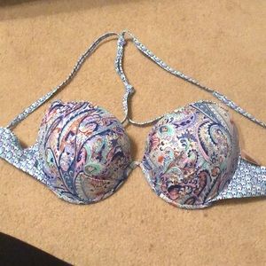 NWT Victoria’s Secret bathing suit top